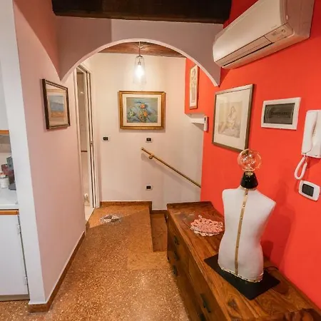 La Vita E' Bella In Via Capramozza *